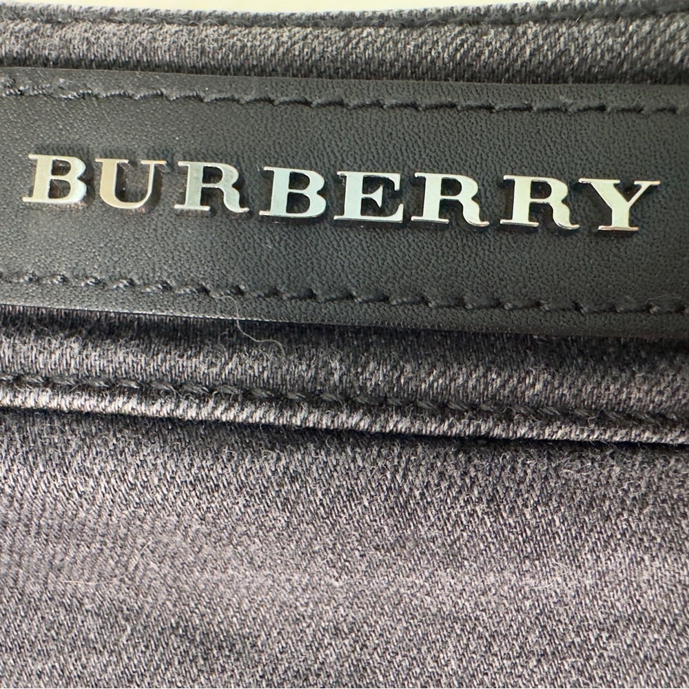 Burberry Women’s Thurlestone Black Skinny Jeans, Size 30 R - Picture 6 of 9